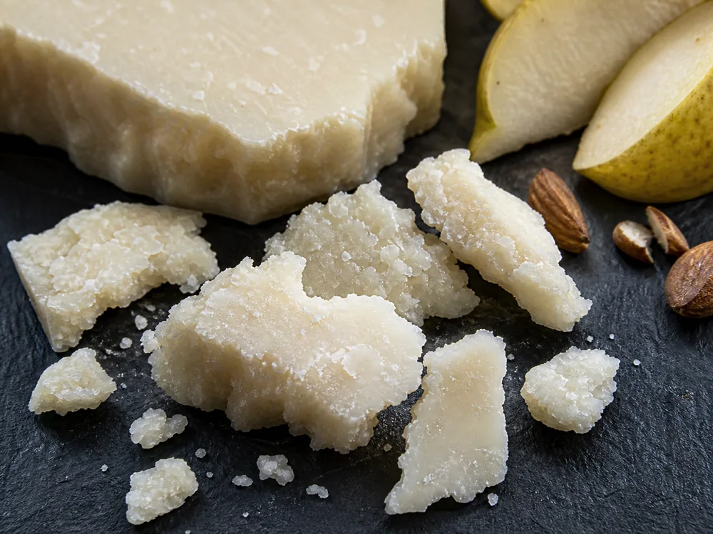 Firm aged goat cheese shards with tiny crystals - Aged Goat's Cheese | KnowTheCheese