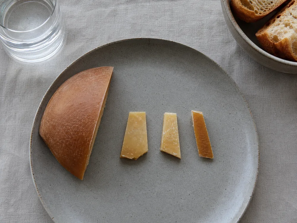 Three Caciocavallo Podolico Vetus samples arranged from center to rind | KnowTheCheese