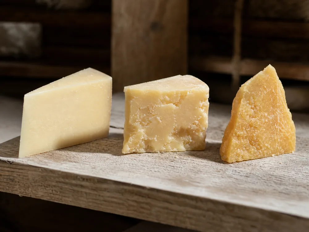 Sbrinz pieces showing texture changes through long aging - Sbrinz | KnowTheCheese