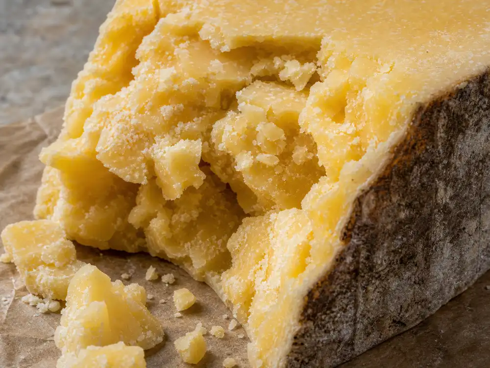 Grainy crumbly extra mature Croatian hard cheese pieces - Zigljen Iz Extra Mature | KnowTheCheese